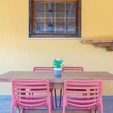 Ground Floor With Private Patio In The Motor Valley Appartamento *